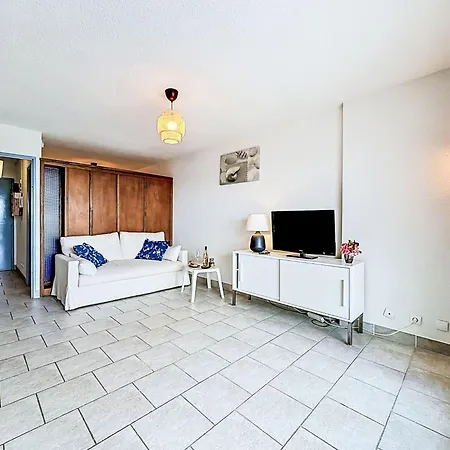 Apartmán Les Grenadines-8 By Interhome
