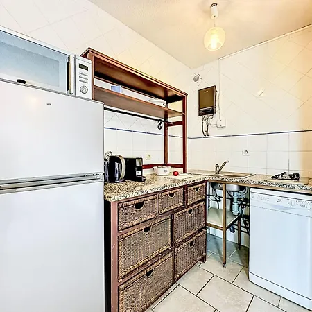 Apartmán Les Grenadines-8 By Interhome *